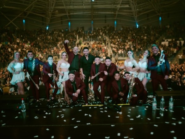 Noche de Brujas Lanza Video de  su Celebración de Aniversario