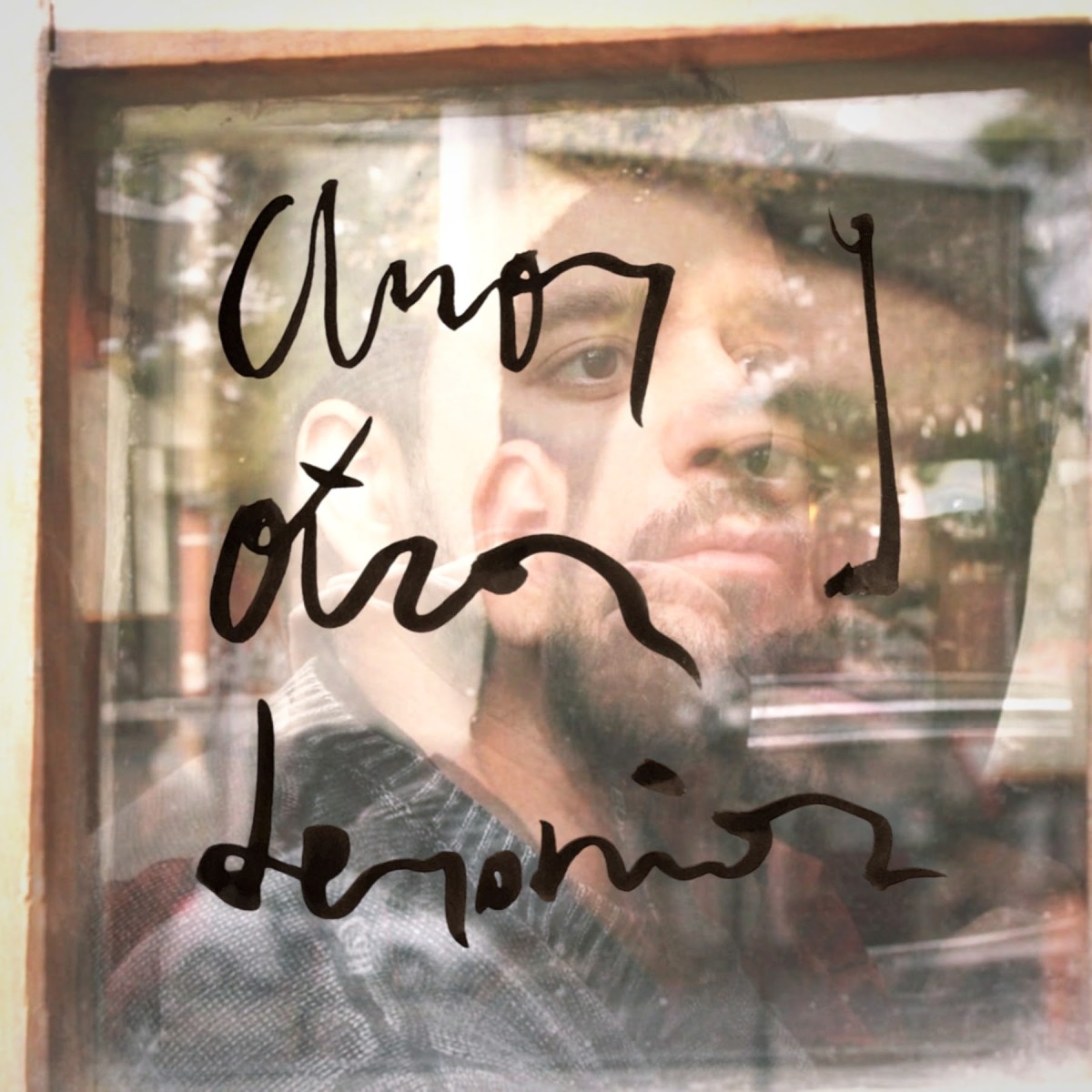 El otro Moreno presenta “Amor y otros demonios”: un exorcismo al corazón en forma de EP